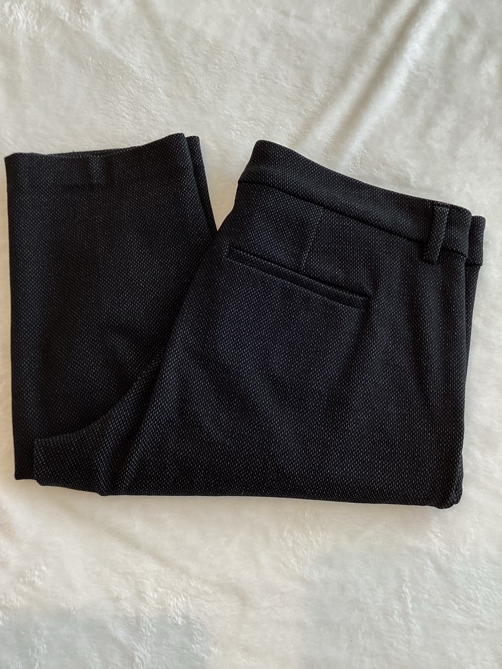 Liverpool Straight-Leg Ponte Pants Black Grey Speck EUC Size 29 Size 8